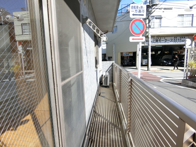 15/18 バルコニー