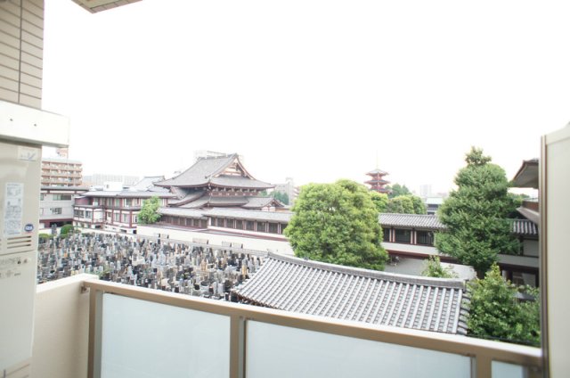 14/25 バルコニー