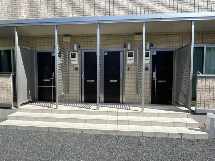 19/22 エントランス