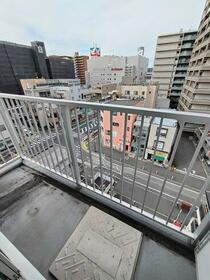 13/16 バルコニー