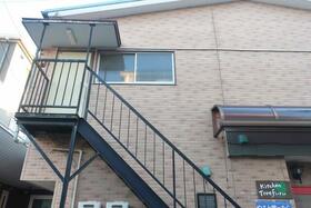 16/16 エントランス