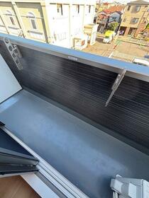 13/16 バルコニー