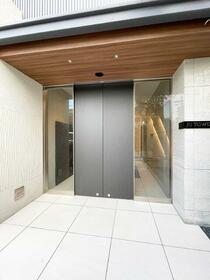 2/2 エントランス