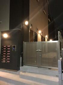 4/4 エントランス