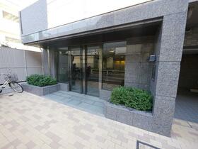 4/4 エントランス