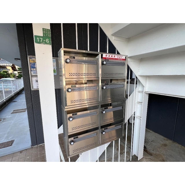 3/3 エントランス