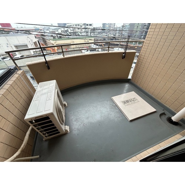 18/26 バルコニー