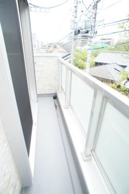 13/18 バルコニー