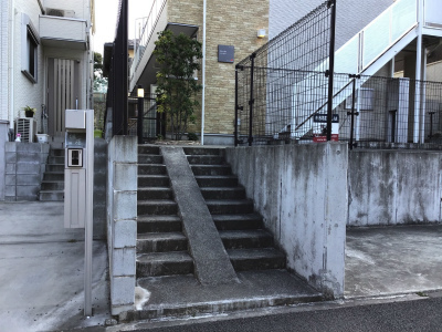 21/21 エントランス