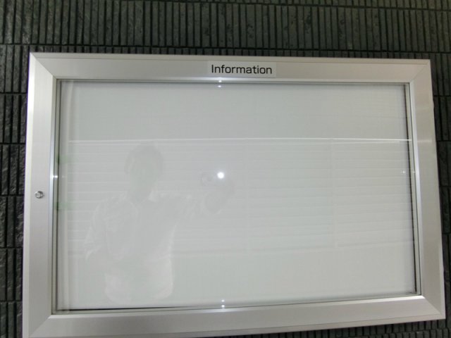 23/23 エントランス