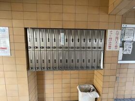 15/15 エントランス