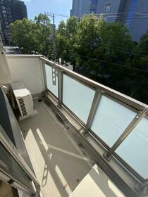 13/16 バルコニー