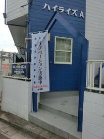 16/16 エントランス