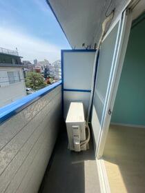 13/16 バルコニー