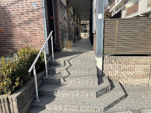 14/14 エントランス