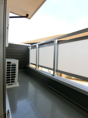 15/28 バルコニー
