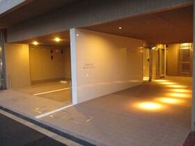 2/3 エントランス