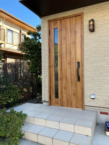 18/28 エントランス