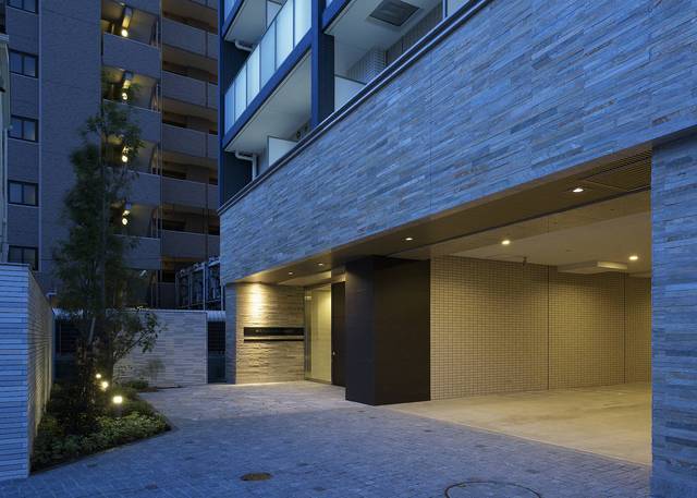 3/4 エントランス