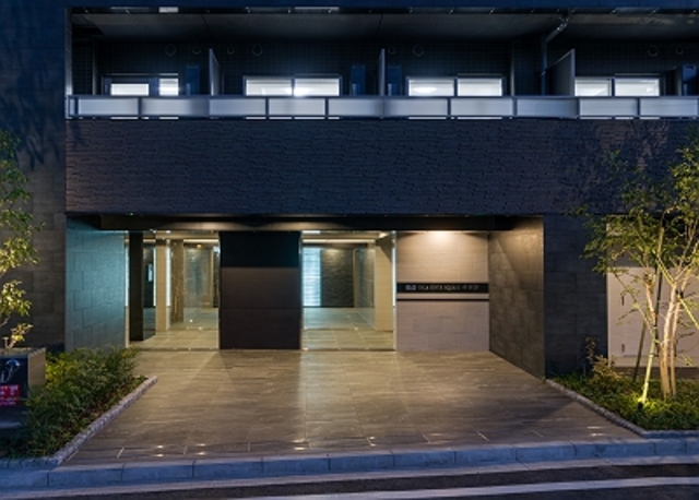 25/30 エントランス