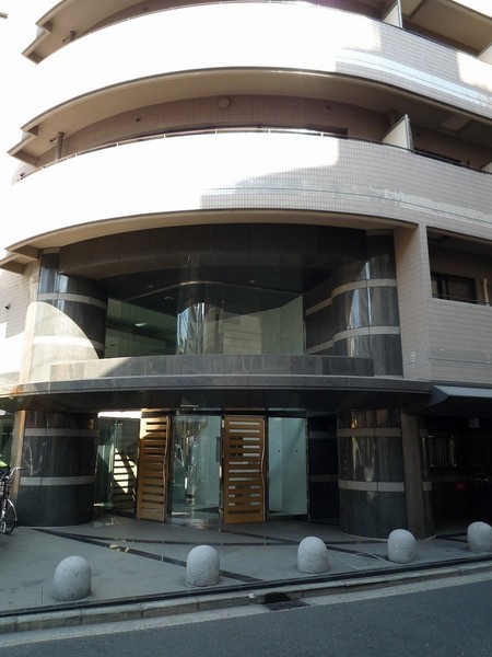 3/5 エントランス