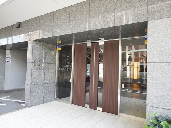 3/4 エントランス