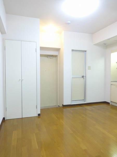 4/13 リビング/ダイニング