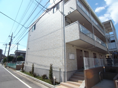 17/18 エントランス