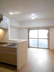 3/7 リビング/ダイニング