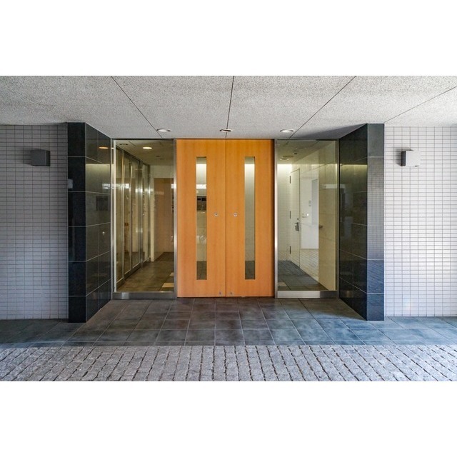 4/5 エントランス