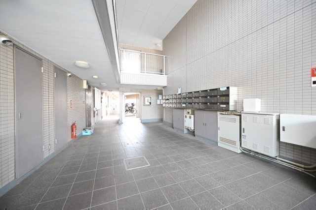 3/5 エントランス