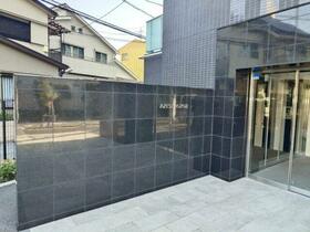 16/16 エントランス