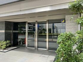 16/24 エントランス