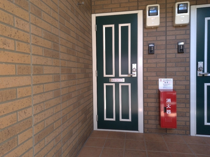 19/26 エントランス