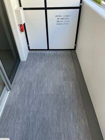 13/14 バルコニー