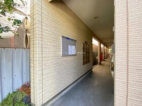 15/15 エントランス