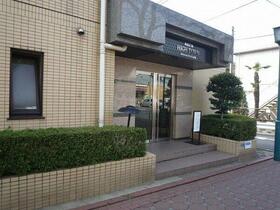 14/14 エントランス