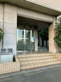 16/16 エントランス