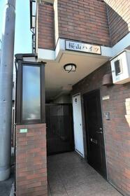 15/15 エントランス