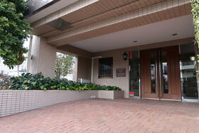 3/5 エントランス