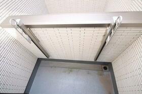 13/23 バルコニー