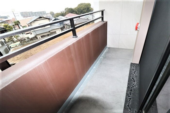 18/20 バルコニー