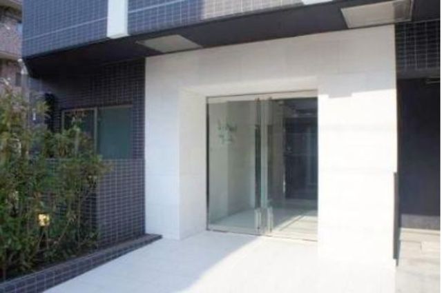 17/17 エントランス