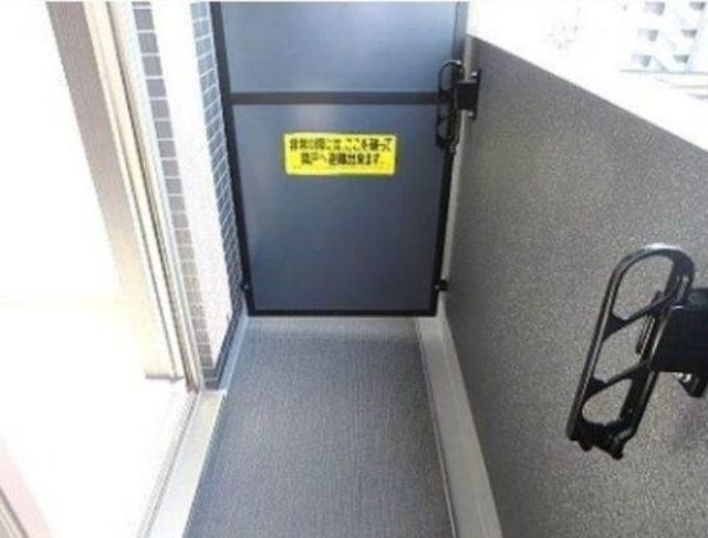 13/17 バルコニー