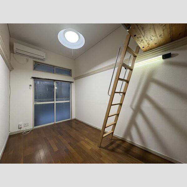 2/4 リビング/ダイニング