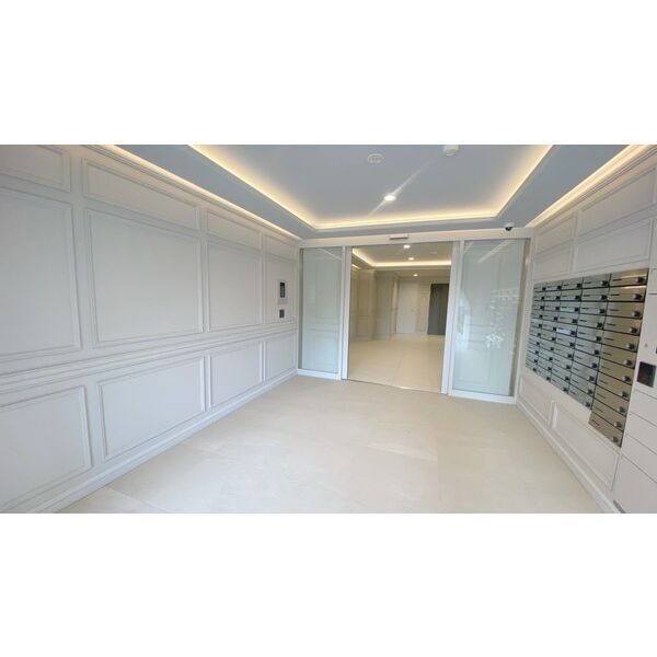 19/29 エントランス