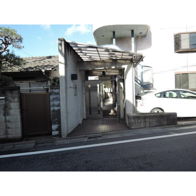 2/2 エントランス