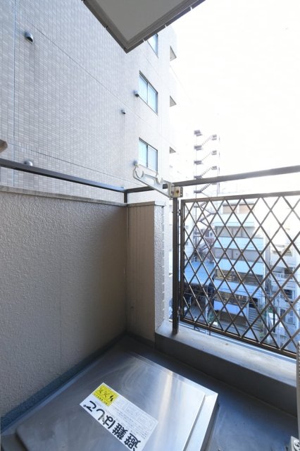16/21 バルコニー