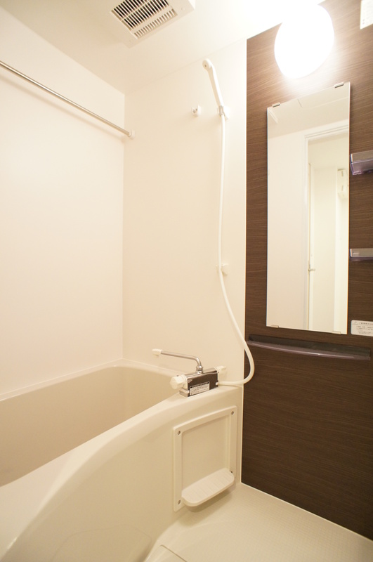 11/23 浴室