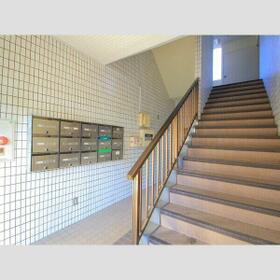 15/16 エントランス